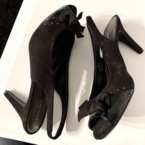 🎒East 5th Black SuedePaton leather SlingBack Pump